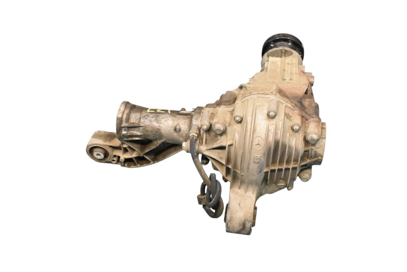 Load image into Gallery viewer, 12-19 Mercedes GL450 GLE550 GLS63 AMG Front Differential Axle Carrier Diff OEM