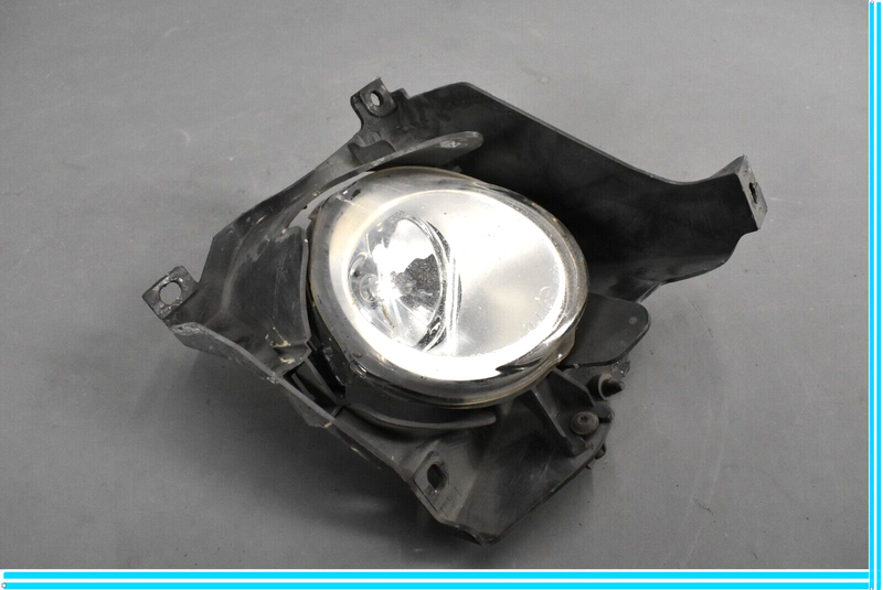 Load image into Gallery viewer, 08-10 Porsche Cayenne Front Left Driver Side Fog Light Lamp W/ bracket Oem