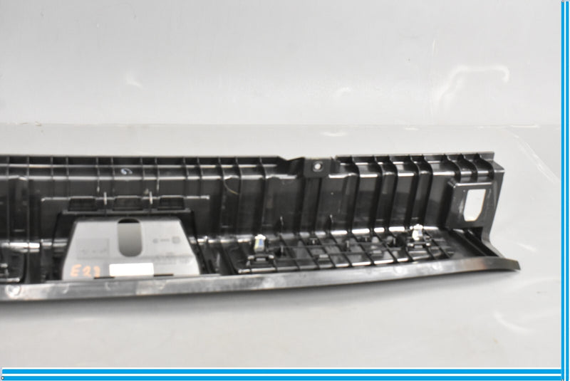 Load image into Gallery viewer, 12-15 BMW E84 X1 Rear Trunk Tailgate Panel With Chrome Trim Oem