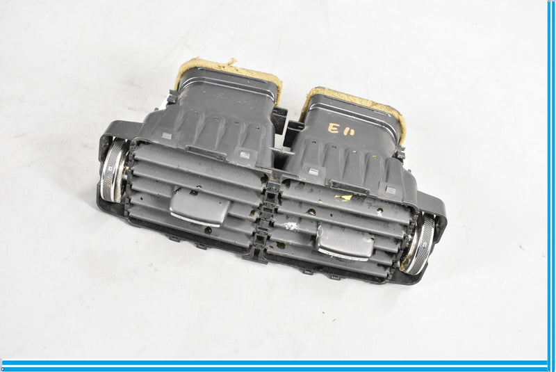 Load image into Gallery viewer, 09-15 Jaguar XF Rear Center Console HVAC Ac Air Vent Grille Oem
