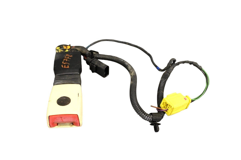 Load image into Gallery viewer, 06-12 Bentley Continental Front Right Seat Belt Seatbelt Buckle 3W3857756C Oem