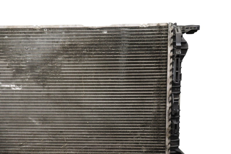 Load image into Gallery viewer, 10-17 Audi A4 A5 Q5 2.0L Front Engine Cooling Radiator Assembly 8K0121251T Oem