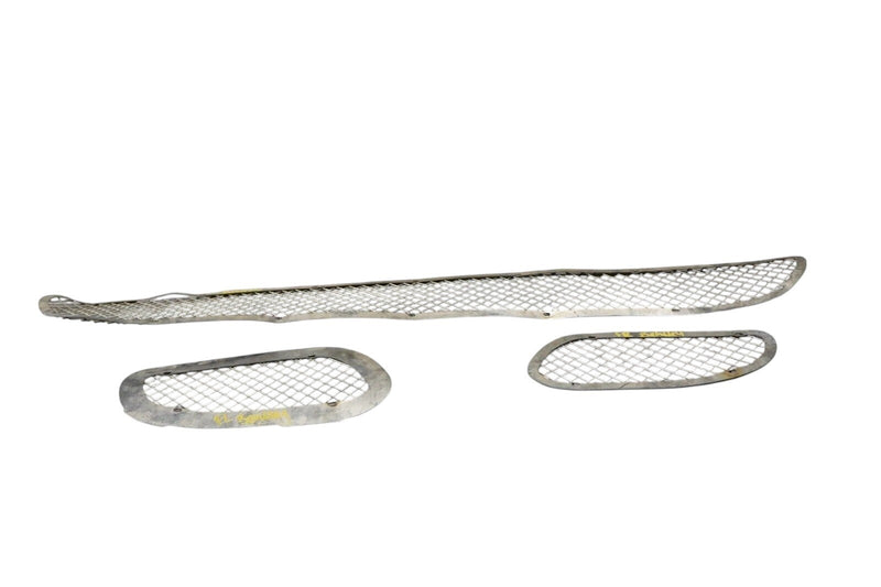 Load image into Gallery viewer, 99-04 Bentley Arnage Front Left / Right Center Bumper Grille Set OEM