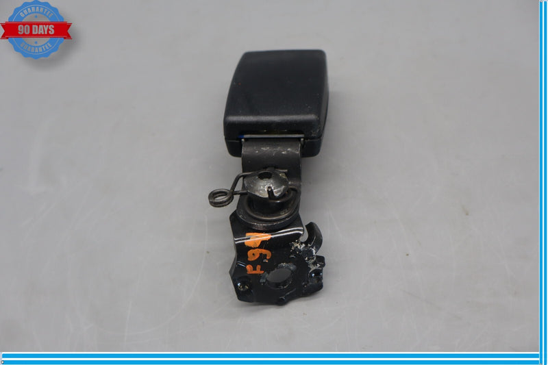 Load image into Gallery viewer, 12-18 Audi A7 A7 Quattro Rear Right Side Seatbelt Buckle Receiver 4G8857739 Oem