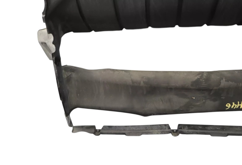 Load image into Gallery viewer, 11-17 Volkswagen VW Touareg Radiator Duct Air Baffler Guide 7P6121293 Oem