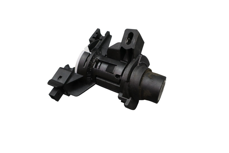Load image into Gallery viewer, 08-17 Mercedes E350 C300 W207 Rear Trunk Lid Latch Lock Cylinder 2047500261 Oem
