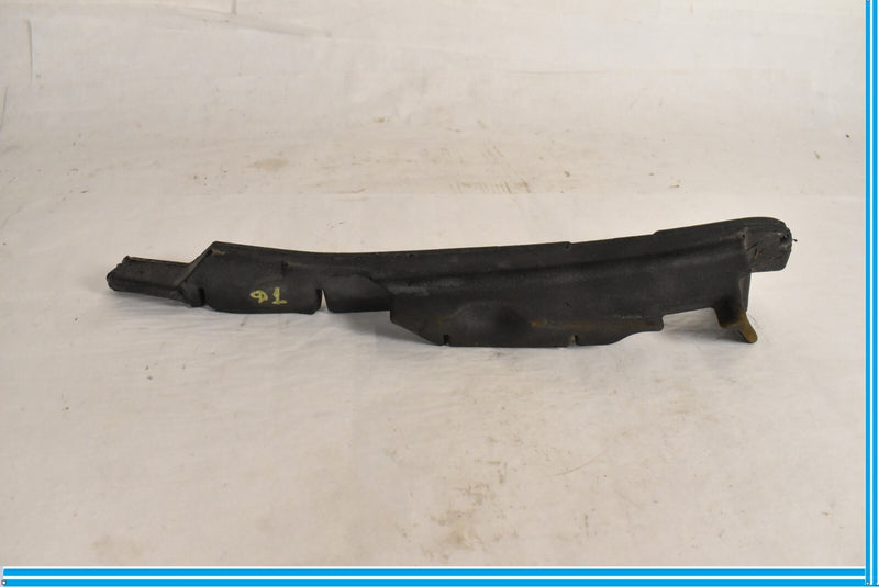 Load image into Gallery viewer, 2003 - 2006 PORSCHE CAYENNE 955 9PA BUMPER BOOT FOAM INSERT REAR 7L5863801 OEM