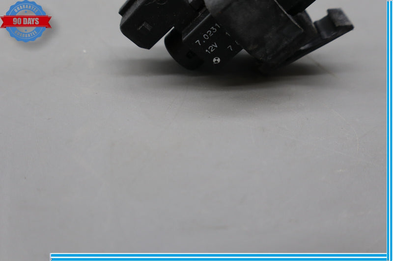 Load image into Gallery viewer, 09-15 BMW 750Li 750Li xDrive Electric Vacuum Valve Control Solenoid Oem