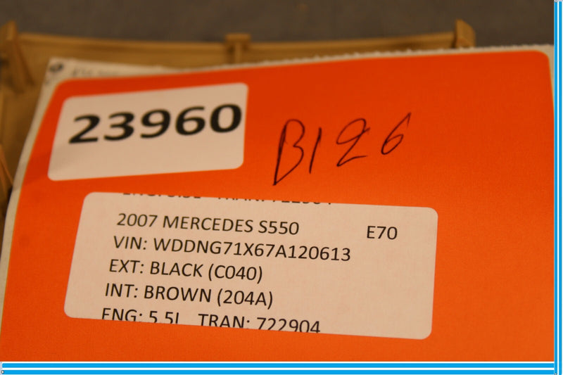 Load image into Gallery viewer, 07-14 Mercedes S550 CL550 W221 Overhead Dome Light Cover Trim Oem