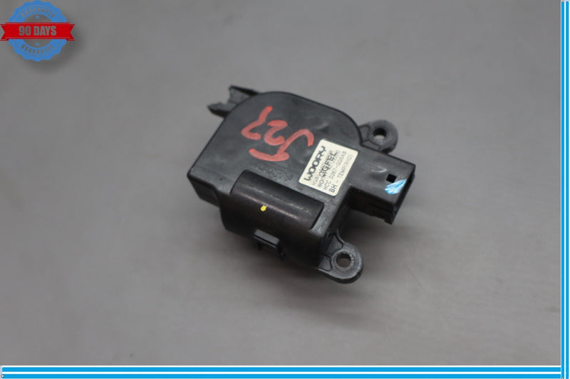 Load image into Gallery viewer, 09-14 Hyundai Equus Genesis AC Heater Blend Door Actuator Motor D267GG6AB Oem