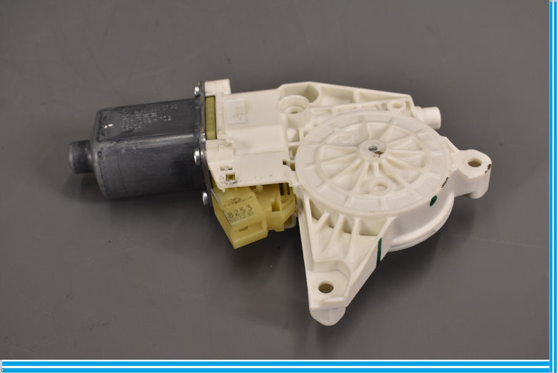 Load image into Gallery viewer, 06-12 Mercedes W164 GL550 Front Left Driver Side Window Regulator Motor Oem