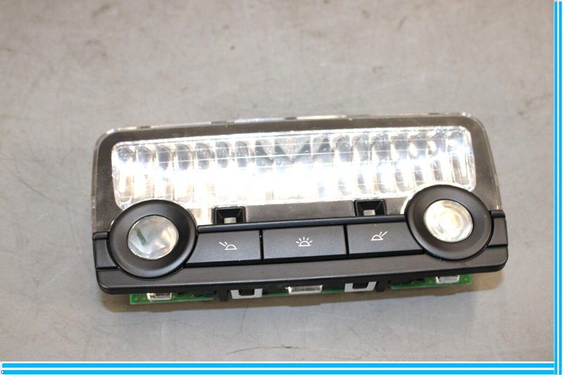 Load image into Gallery viewer, 09-15 BMW 750Li F01 F02 Rear Interior Overhead Console Dome Reading Light Oem