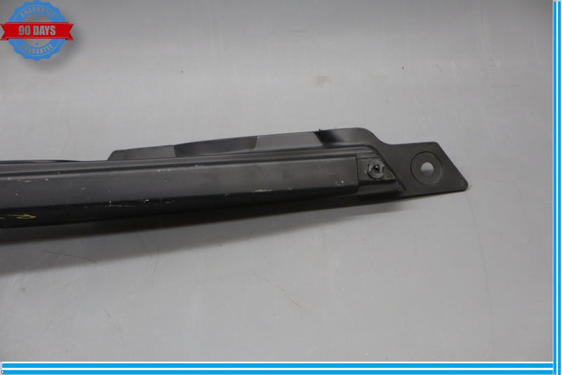 Load image into Gallery viewer, 15-20 Genesis G80 Front Right Passenger Side Hood Partition Seal Trim Oem