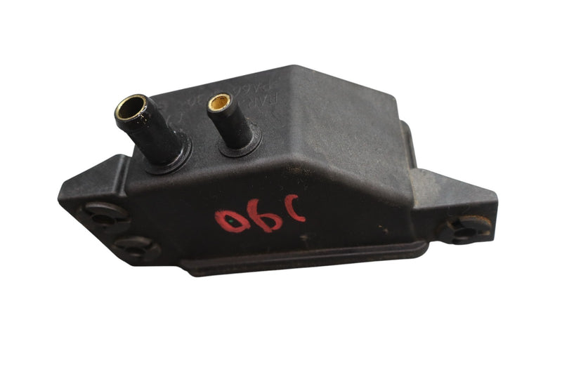 Load image into Gallery viewer, 14-20 Maserati Ghibli M157 Power Steering Pump Reservoir Tank Bottle Oem