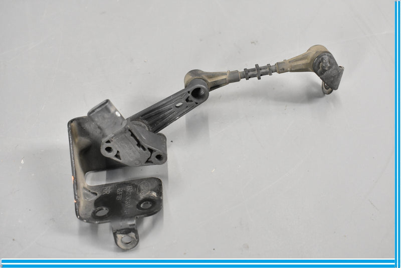 Load image into Gallery viewer, 18-20 Jaguar E-Pace Rear Right Height Level Sensor Oem