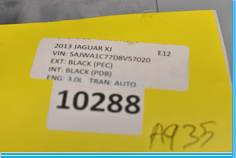 Load image into Gallery viewer, 09-15 Jaguar XJ XJL AM FM Audio Radio Receiver W/O Bowers Audio Oem