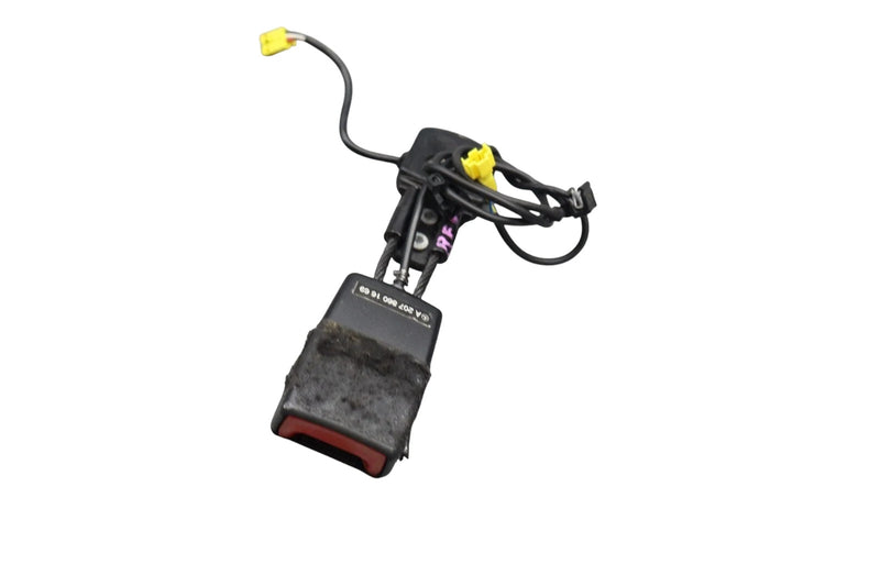 Load image into Gallery viewer, 10-17 Mercedes W204 C250 E350 E550 Front Right Side Seat Belt Buckle Black OEM
