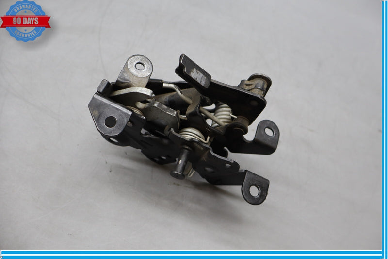 Load image into Gallery viewer, 09-15 BMW 750Li xDrive Front Right Passenger Side Bonnet Hood Lock Latch Oem