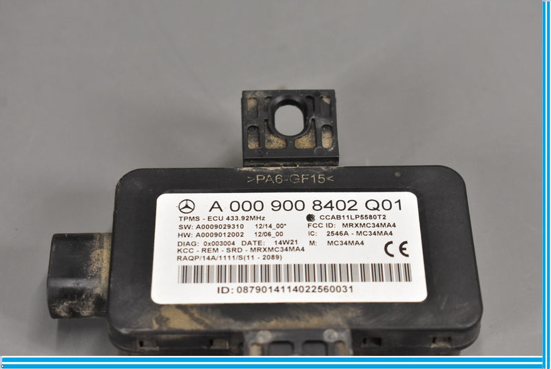 Load image into Gallery viewer, 12-19 Mercedes GL450 X166 TPMS Tire Pressure Monitor System Sensor Oem