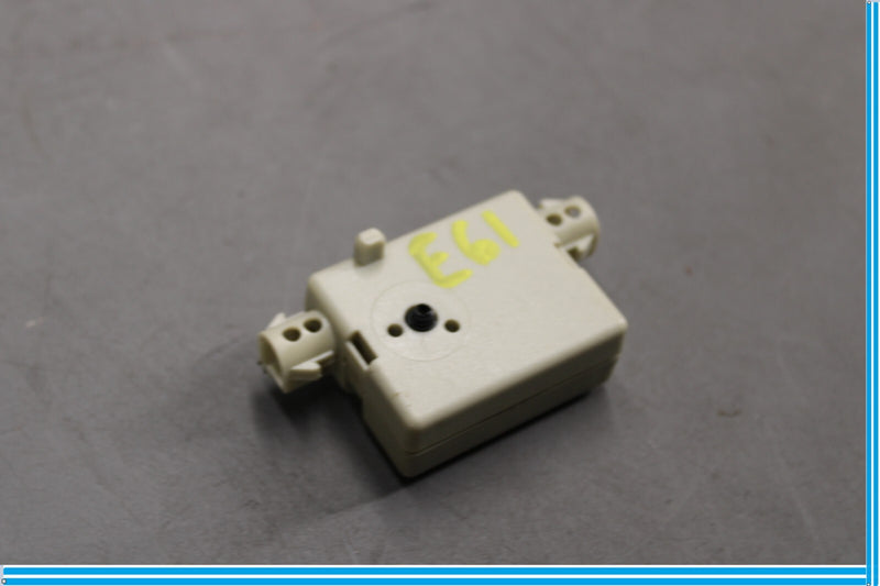 Load image into Gallery viewer, 09-15 BMW 750i 750Li Radio Signal Trap Circuit Antenna Module 9118262 Oem
