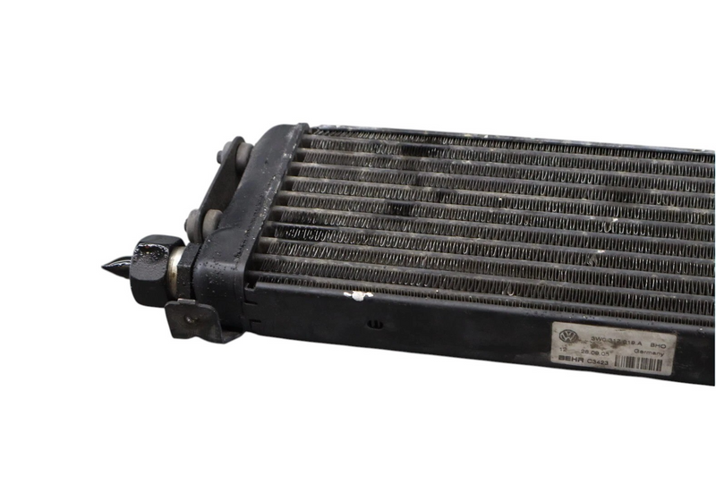 Load image into Gallery viewer, 03-13 Bentley Continental GTC GT Transmission Oil Cooler Radiator 3W0317019A Oem