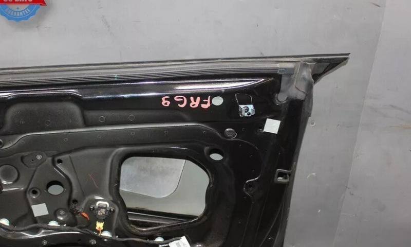 Load image into Gallery viewer, 12-18 Audi A7 Front Right Passenger Side Door Shell Panel Black 4G8831052A Oem