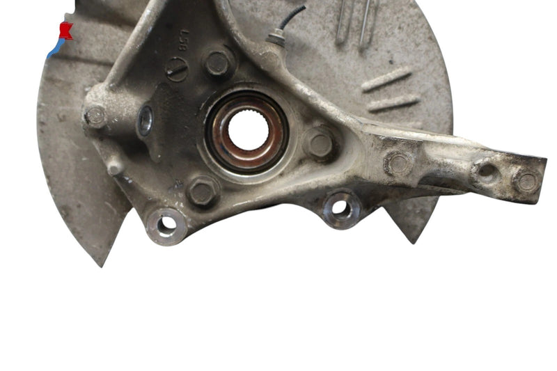 Load image into Gallery viewer, 18-24 Buick Enclave Avenir Front Left Side Suspension Spindle Knuckle W/ Hub Oem