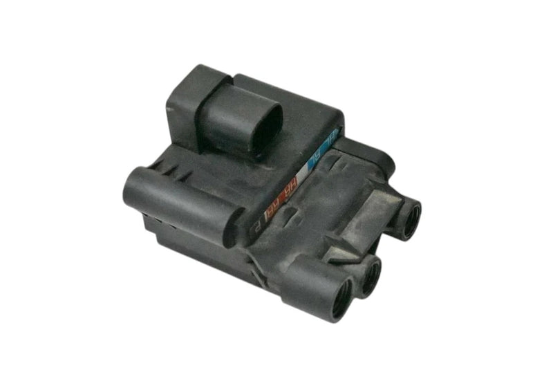 Load image into Gallery viewer, 06-13 Mercedes R350 R500 Air Pneumatic Suspension Valve Block 2513200158 Oem