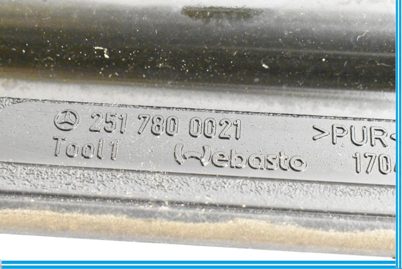 Load image into Gallery viewer, 06-13 Mercedes X164 GL450 ML350 R350 Sunroof Sun Roof Glass 2517800021 OEM