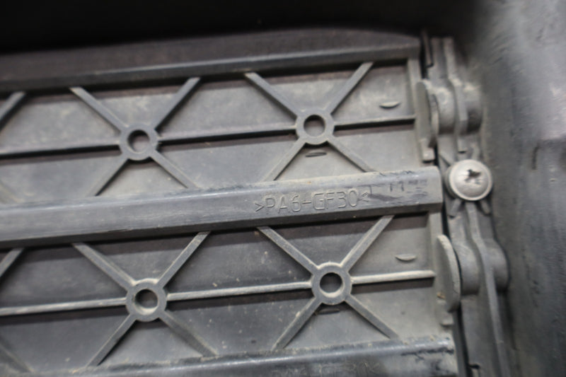 Load image into Gallery viewer, 16-23 Jaguar X761 F-Pace XE XF Active Grille Radiator Shutter Assembly Oem