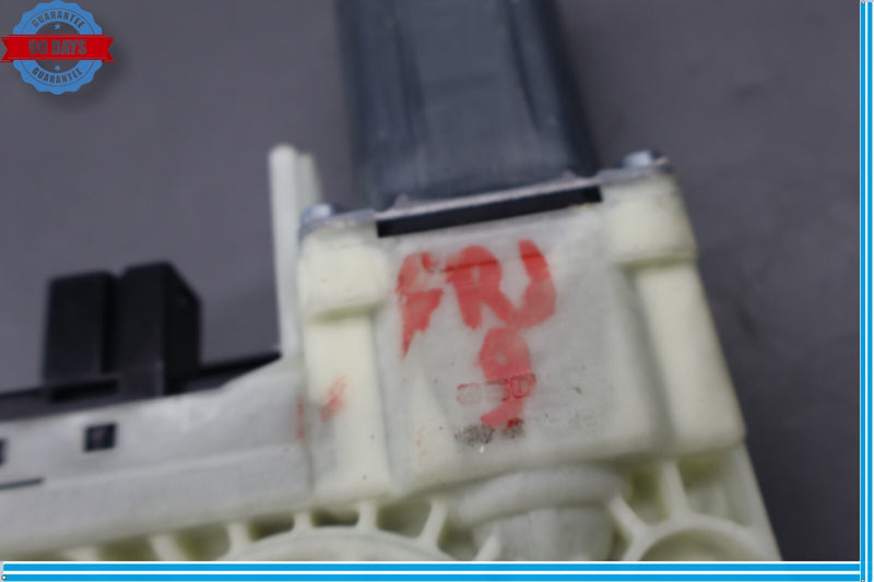 Load image into Gallery viewer, 10-16 Porsche Panamera 970 Front Right Side Door Window Regulator Oem