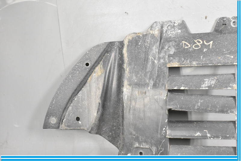 Load image into Gallery viewer, 14-19 Maserati Quattroporte Front Underbody Splash Shield Cover Oem