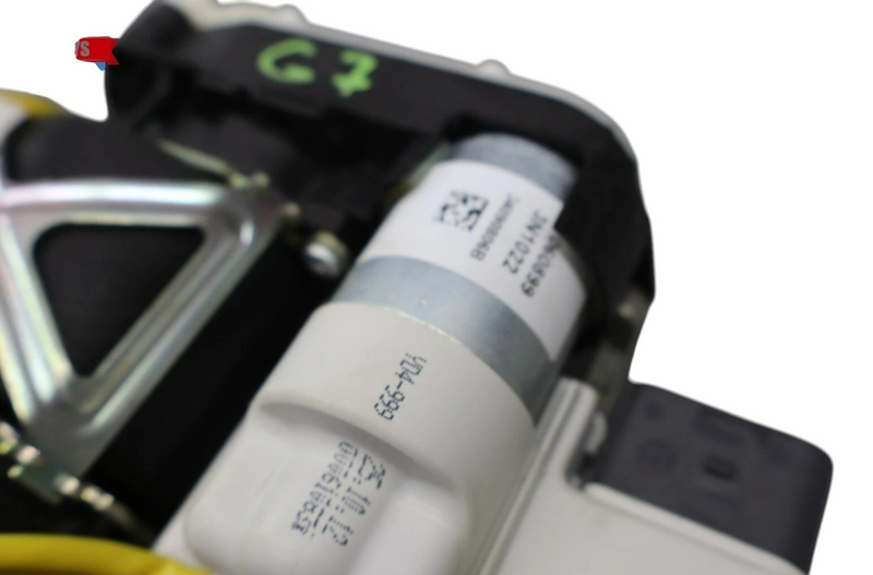 Load image into Gallery viewer, 12-18 Audi A6 Front Right Passenger Side Seat Belt Retractor 4G8857706G Oem