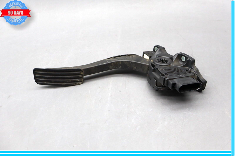 Load image into Gallery viewer, 10-18 Jaguar XJ XJL X351 Gas Throttle Acceleration Pedal W/ Pad Oem