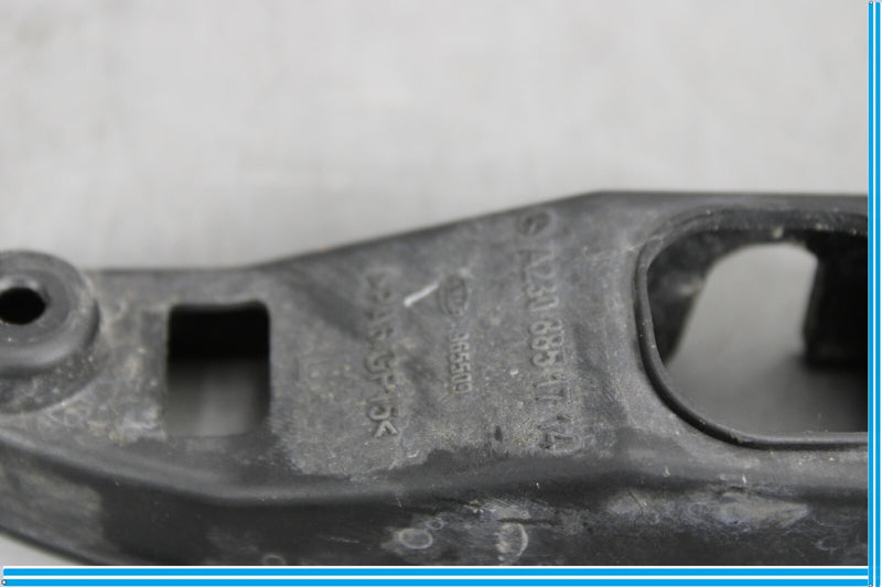 Load image into Gallery viewer, 03-08 Mercedes R230 SL550 Front Left Bumper Cover Turn Signal Light Bracket Oem