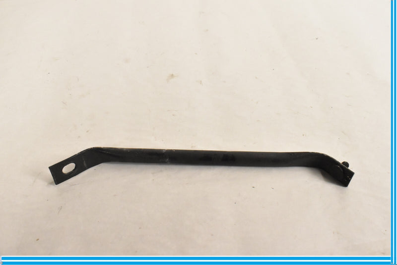 Load image into Gallery viewer, MERCEDES R230 SL-CLASS ENGINE CENTER RADIATOR CORE SUPPORT BRACE