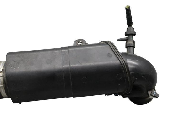 Load image into Gallery viewer, 16-21 BMW X1 Turbocharger Intercooler Air Duct Tube Hose Pipe 13717619268 OEM