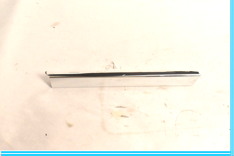 Load image into Gallery viewer, 09-15 BMW 750i 750Li F01 F02 F10 Rear Left Door Quarter Window Slot Trim Oem