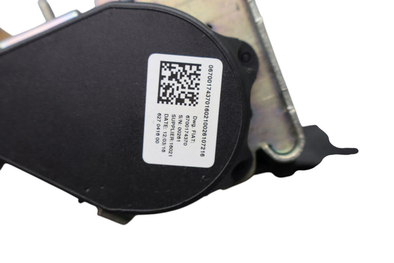 Load image into Gallery viewer, 14-17 Maserati Ghibli Rear Left Driver Side Seatbelt Seat Belt Retractor Oem
