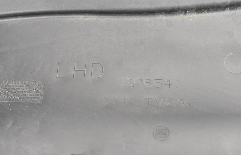 Load image into Gallery viewer, 12-18 Mercedes X166 GL450 Heater Cabin Air Cleaner Intake Duct Case Cover Oem