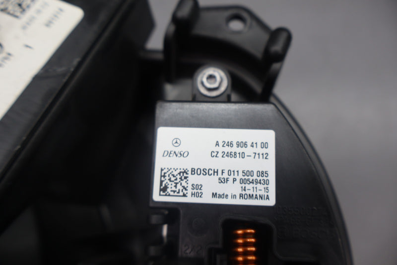 Load image into Gallery viewer, 14-23 Mercedes W117 CLA250 HVAC AC Heater Fan Blower Motor Assembly Oem
