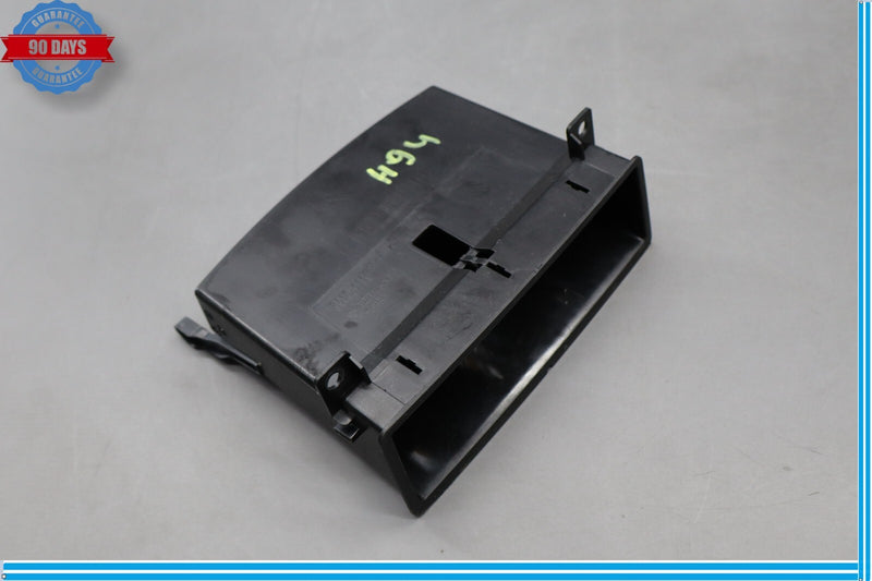 Load image into Gallery viewer, 09-15 BMW 740i 740Li 750i RearCenter Console Bezel & Cigarette Lighter Socket Oe