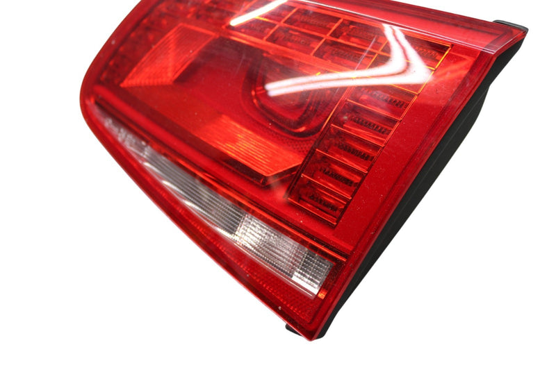 Load image into Gallery viewer, 11-14 Volkswagen Touareg Rear Right Passenger Side Inner Tail Light Lamp Oem