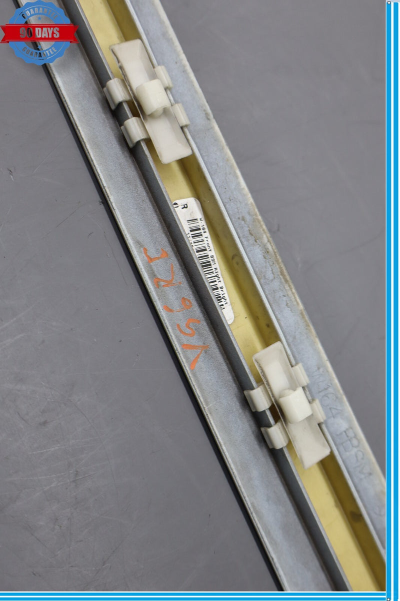 Load image into Gallery viewer, 06-12 Mercedes W164 ML500 GL550 Front Right Passenger Side Door Molding Trim Oem