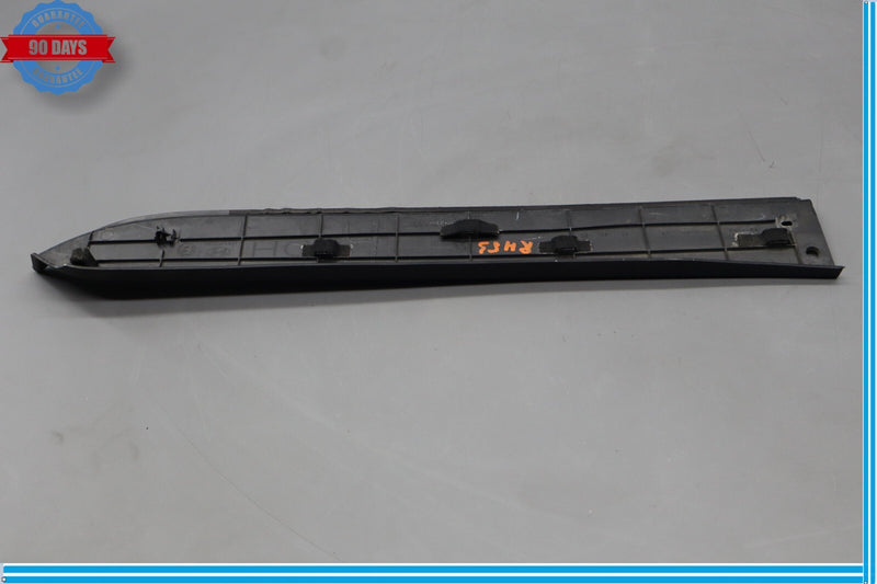 Load image into Gallery viewer, 17-20 Genesis G80 Front Right Passenger Side Fender Seal Trim Ledge Cover Oem