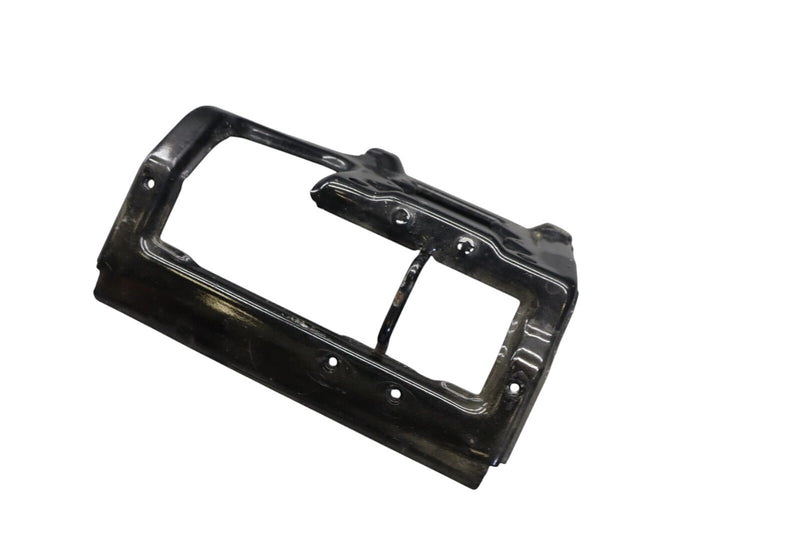 Load image into Gallery viewer, 10-13 Mercedes S400 S550 Distronic Cruise Control Sensor Bracket 2216200172 Oem