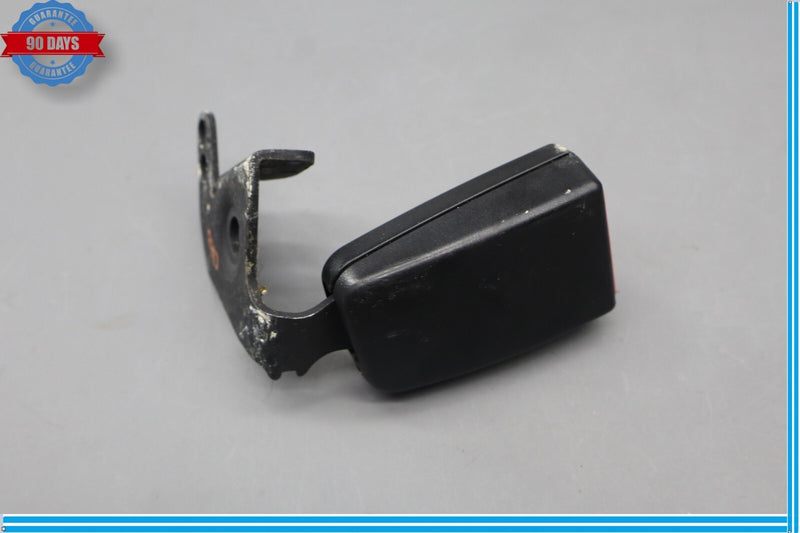 Load image into Gallery viewer, 08-15 Mercedes C300 C350 C63 AMG Rear Right Seat Belt Buckle Black Oem