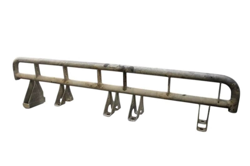 Load image into Gallery viewer, 03-09 Hummer H2 Running Board Passenger Side Rocker Panel Protector 15172445 OEM