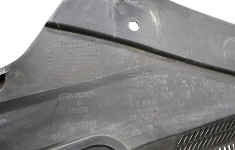 Load image into Gallery viewer, 14-17 Maserati Ghibli M157 Windshield Wiper Cowl Panel Trim Cover Panel Oem