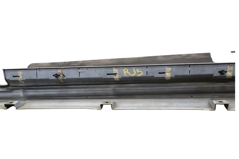 Load image into Gallery viewer, 14-20 Maserati Ghibli M157 Right Side Skirt Rocker Panel Molding 6700288400 OEM